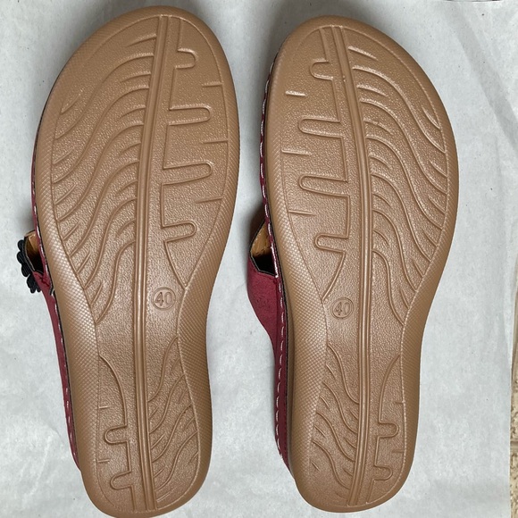 NEW Brick Red Sandals - Picture 10 of 15